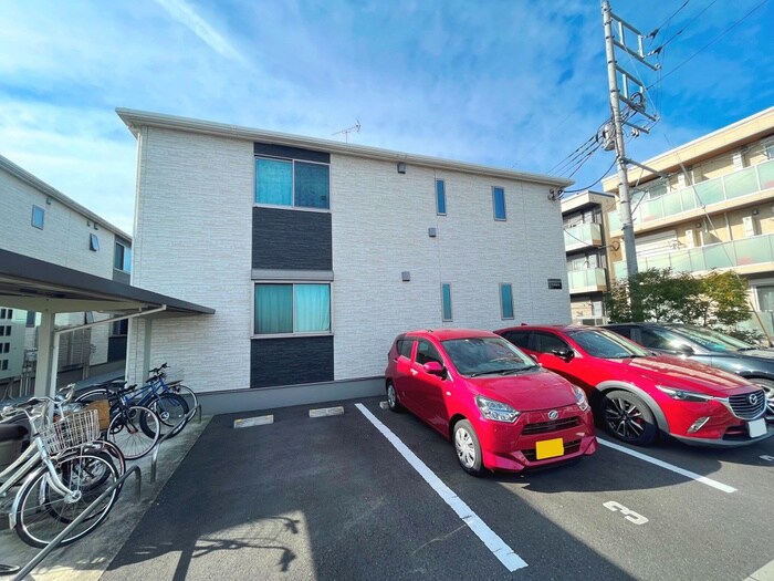 物件外観写真2　(外観写真)