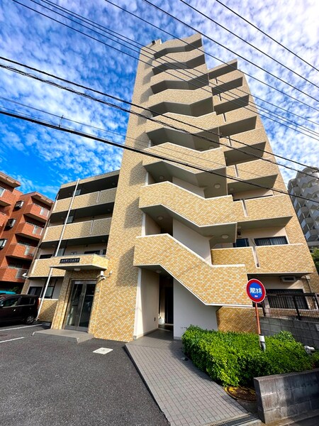 ハイデンスムラタ外観写真