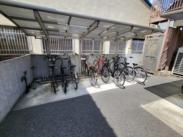 駐輪場
