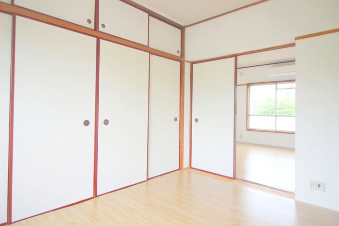 物件内観写真17　(居室)