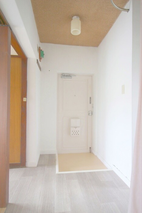 物件内観写真20　(玄関)