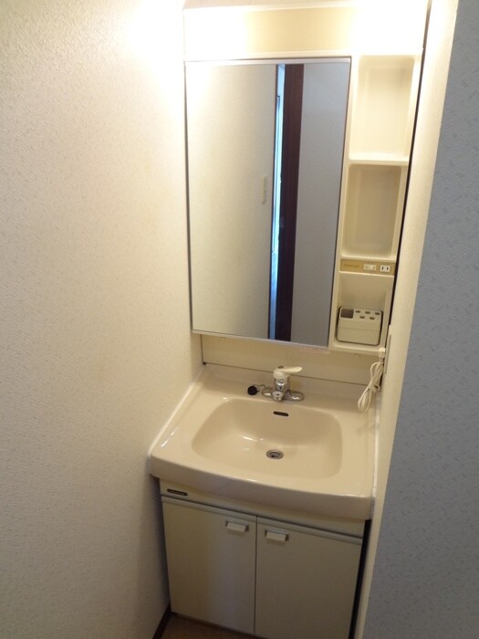 物件内観写真12　(洗面)