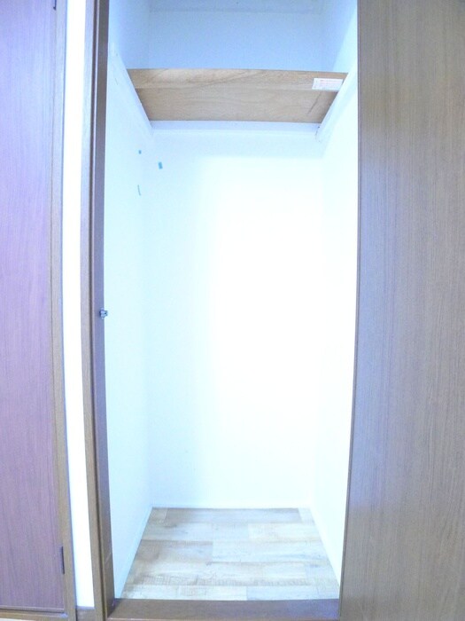物件内観写真15　(収納)