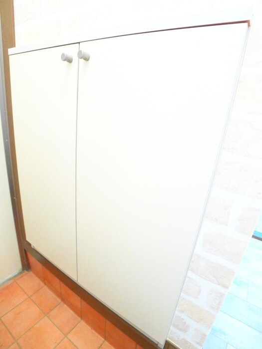 物件内観写真16　(靴箱)