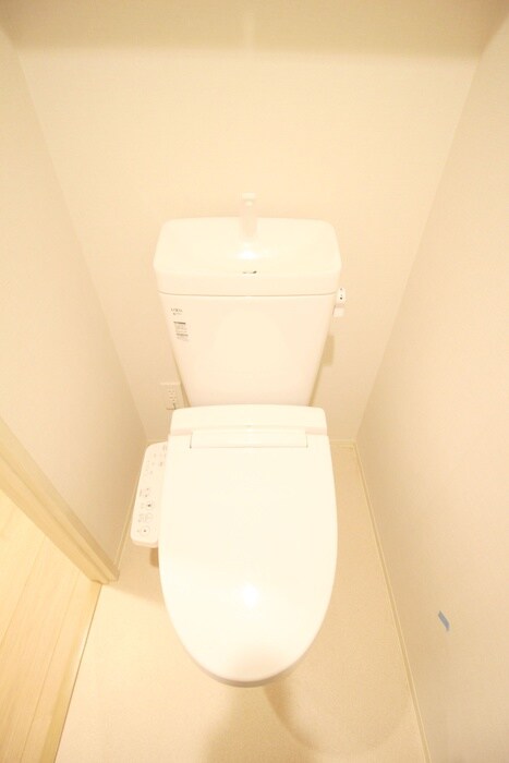 物件内観写真12　(トイレ)