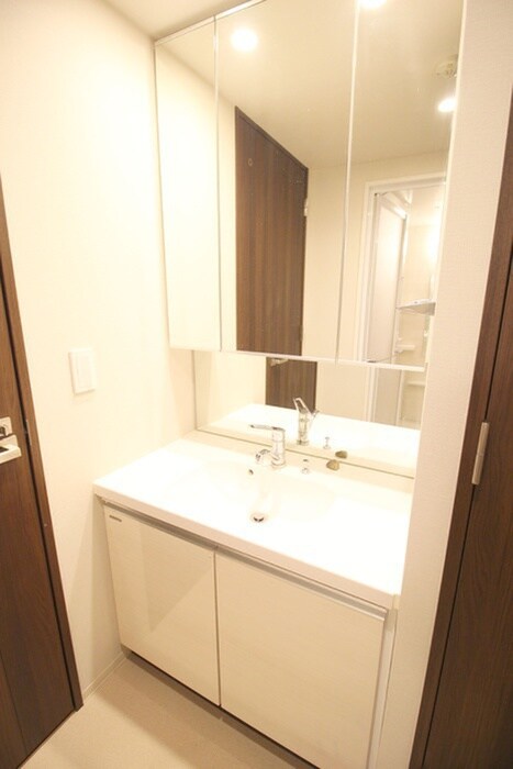 物件内観写真14　(洗面)