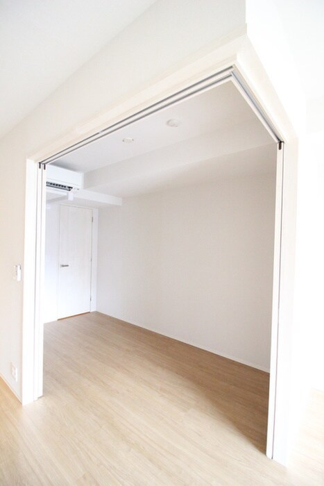 物件内観写真15　(収納)