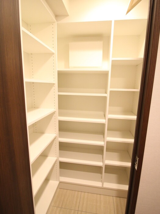 物件内観写真18　(靴箱)