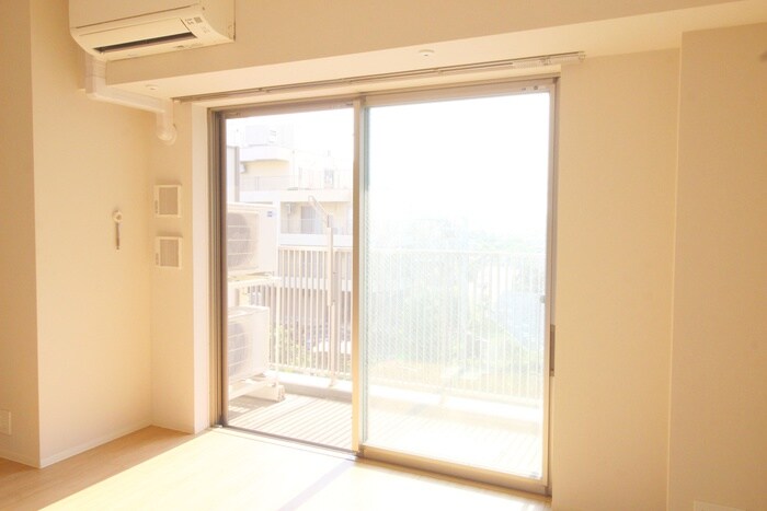 物件内観写真21　(室内からの展望)