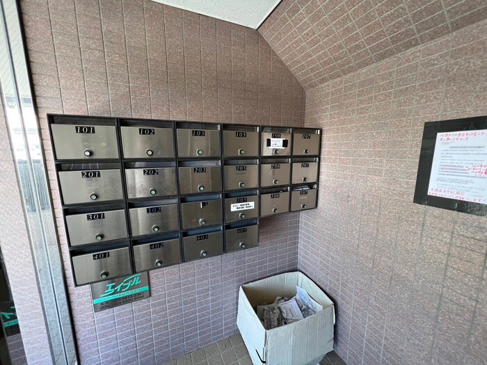 物件外観写真5　(建物設備)