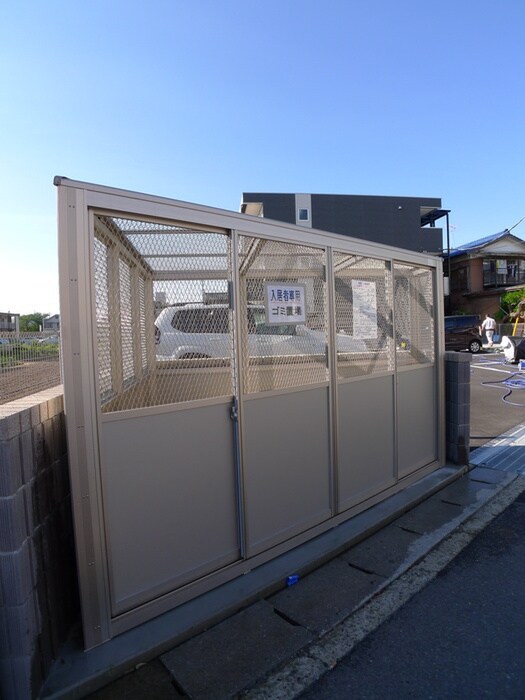 物件外観写真3　(建物設備)