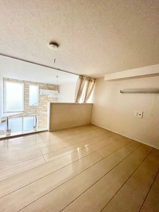 物件内観写真12　(ロフト)