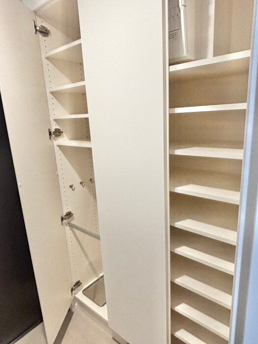 物件内観写真21　(靴箱)