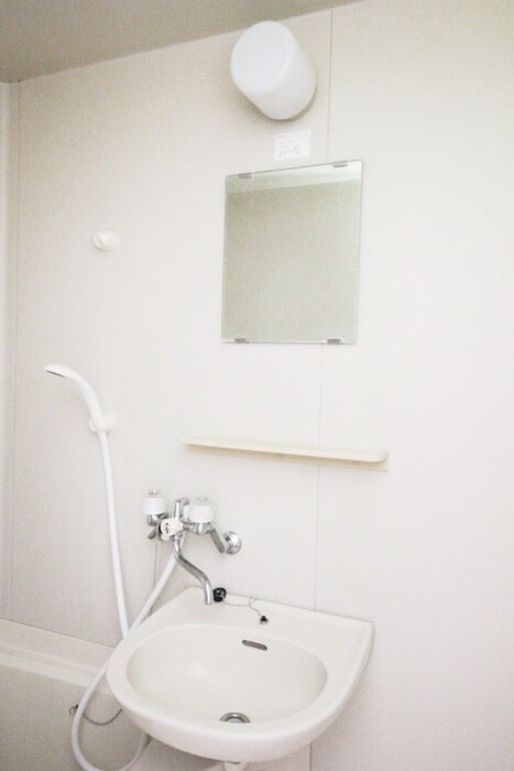 物件内観写真12　(洗面)