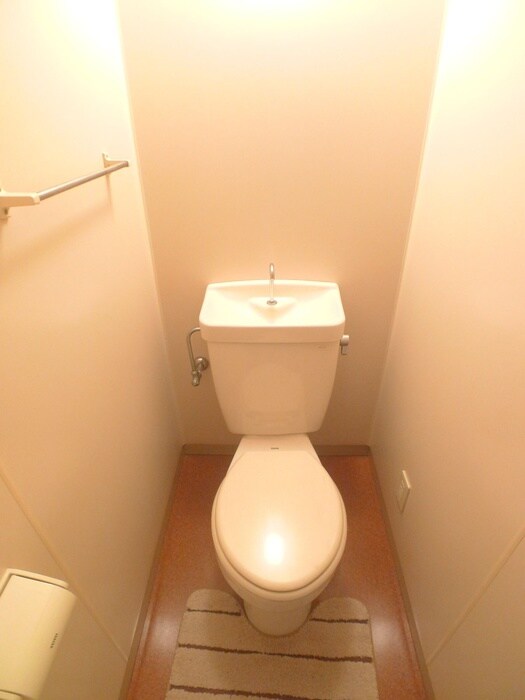 物件内観写真17　(トイレ)