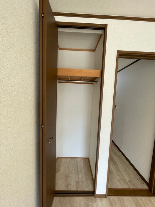 物件内観写真11　(収納)