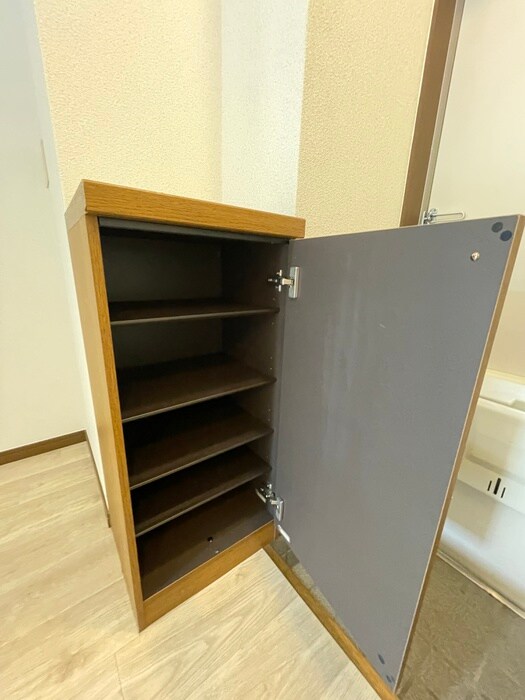 物件内観写真14　(靴箱)