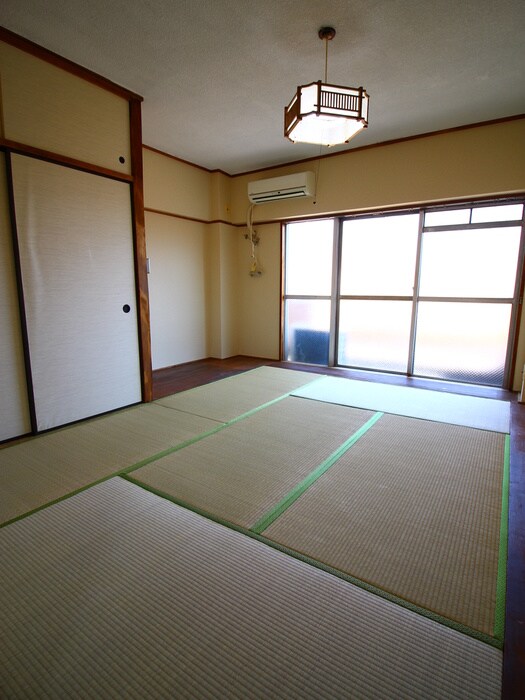 物件内観写真15　(居室)