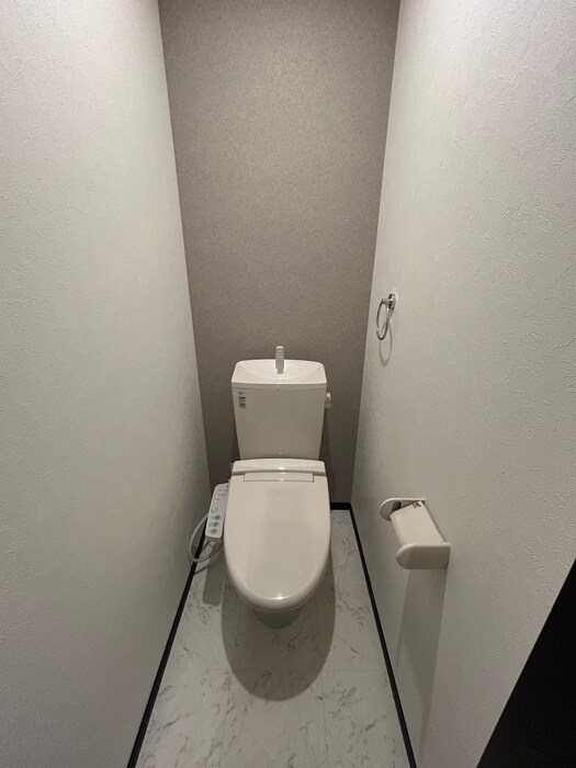 物件内観写真14　(トイレ)