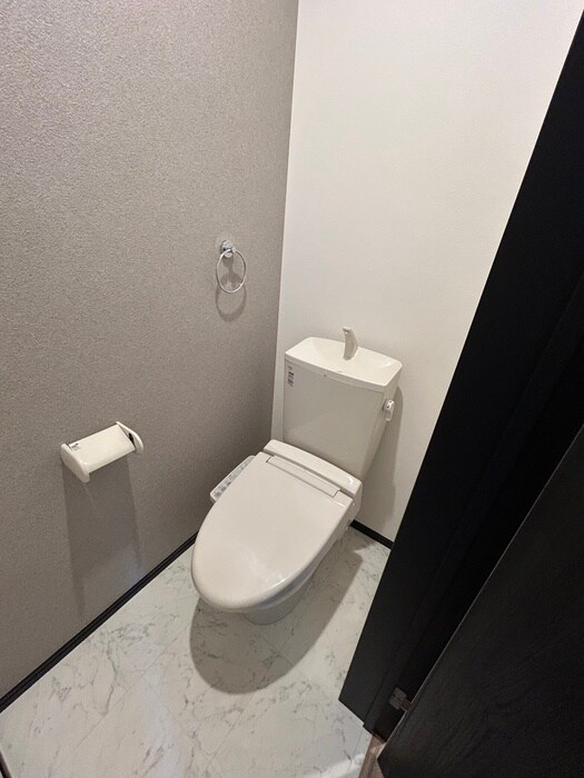 物件内観写真17　(トイレ)