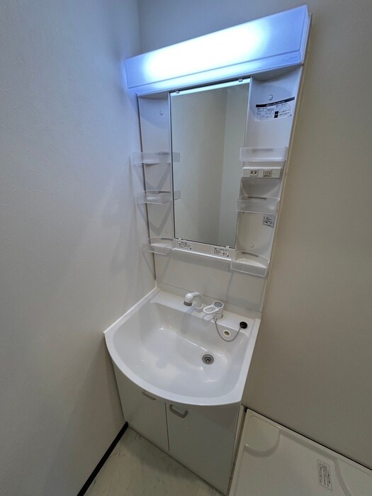 物件内観写真17　(洗面)