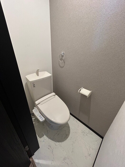 物件内観写真18　(トイレ)