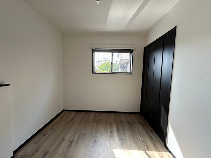 物件内観写真19　(居室)