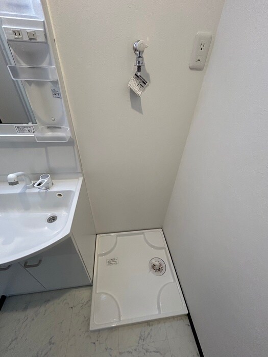 物件内観写真21　(洗濯機置場)