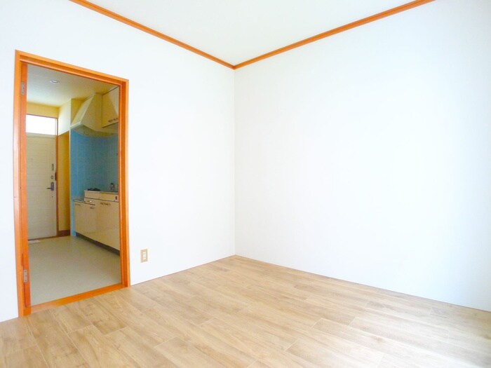 物件内観写真10　(居室)