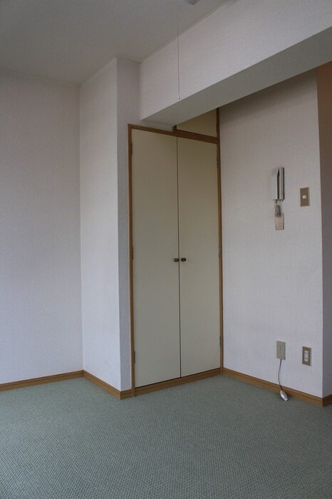 物件内観写真8　(内観写真)