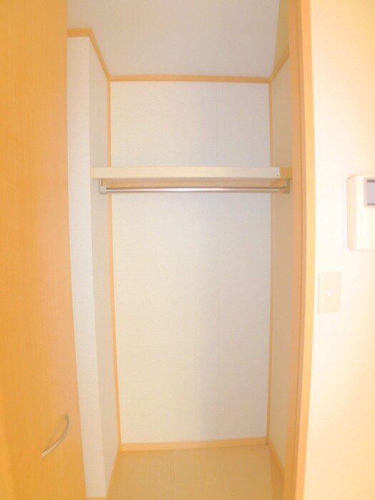 物件内観写真11　(収納)