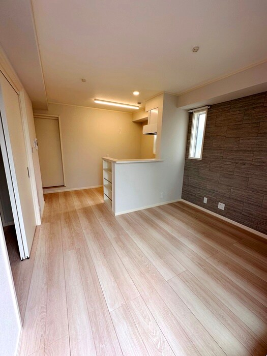 物件内観写真4　(内観写真)