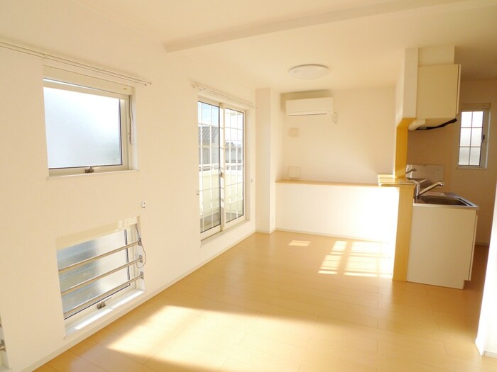 物件内観写真7　(居室)