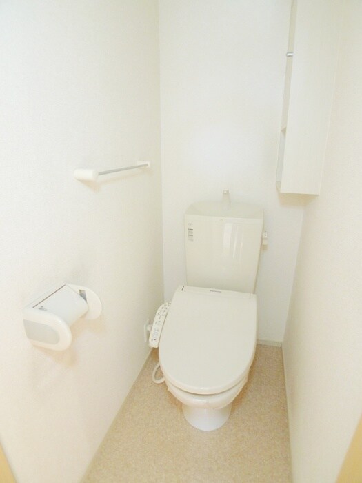 物件内観写真11　(トイレ)