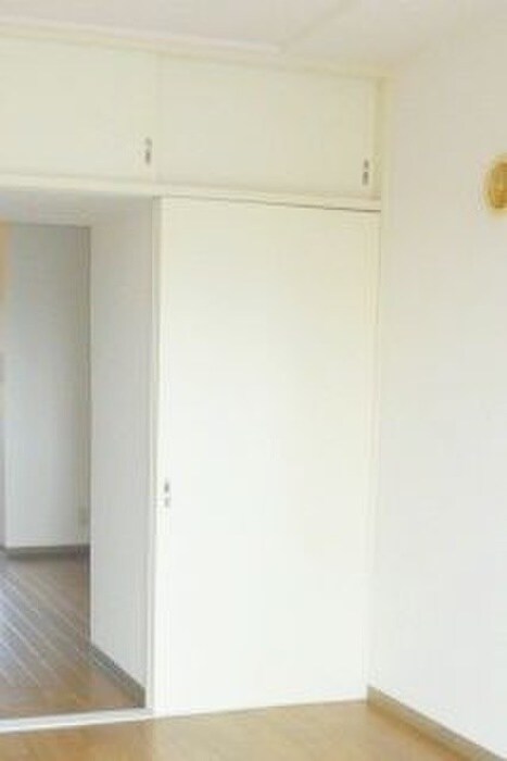 物件内観写真16　(収納)