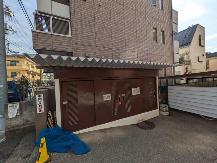 江古田第４ﾛｰﾔﾙｺｰﾎﾟ（302）の建物設備