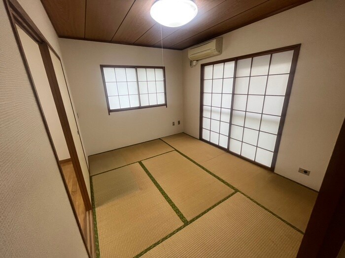 江古田第４ﾛｰﾔﾙｺｰﾎﾟ（302）の居室