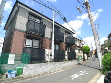 アドミラブ－ル外観写真