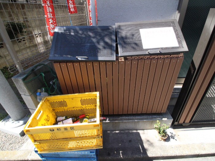 物件外観写真3　(建物設備)