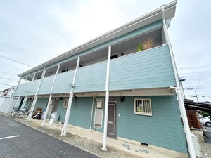 プラザ日の出外観写真