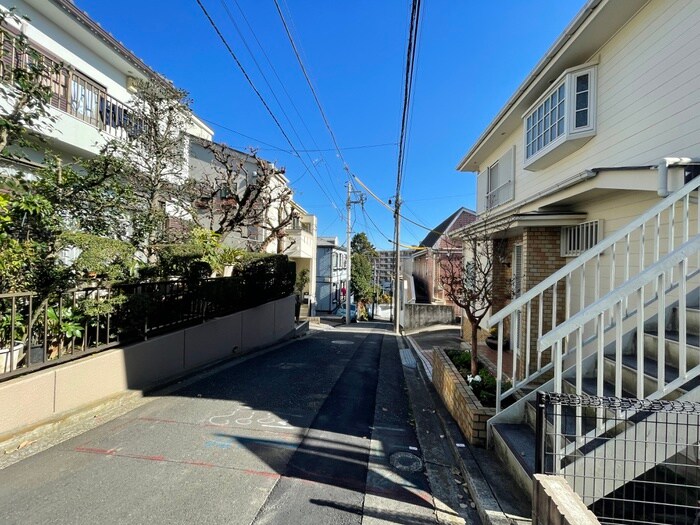 物件外観写真5　(周辺環境)