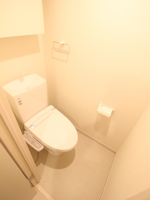 物件内観写真14　(トイレ)