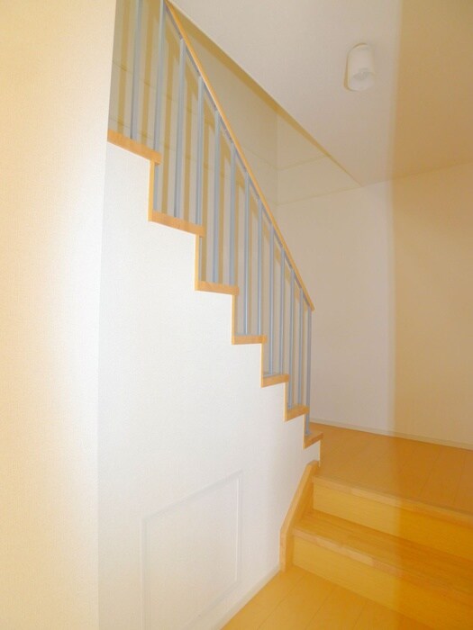 物件内観写真17　(廊下)