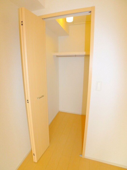 物件内観写真22　(収納)