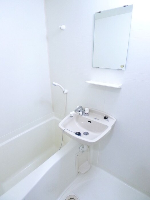 物件内観写真13　(バス／シャワールーム等)