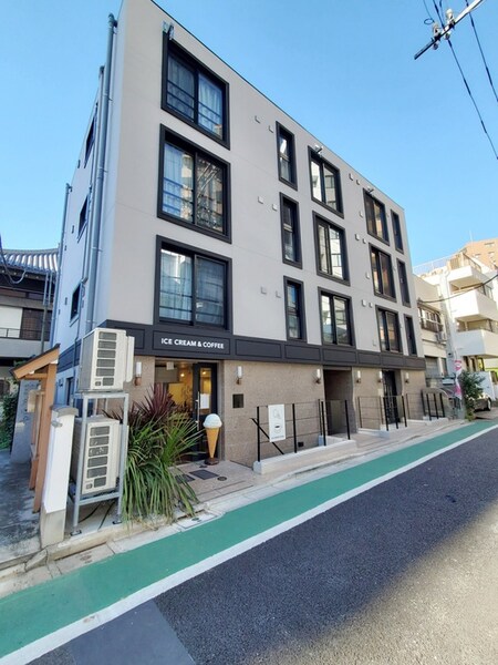 ラプレ本駒込外観写真