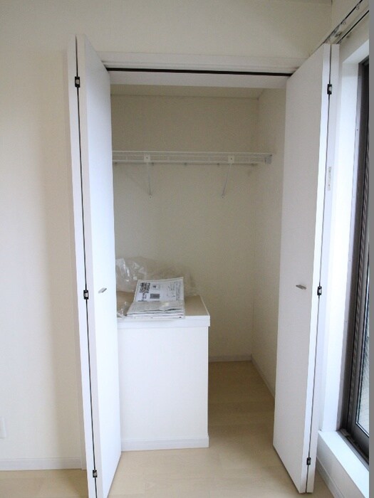物件内観写真15　(収納)