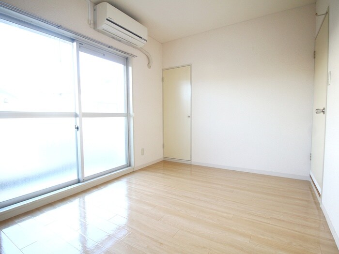 物件内観写真15　(廊下)