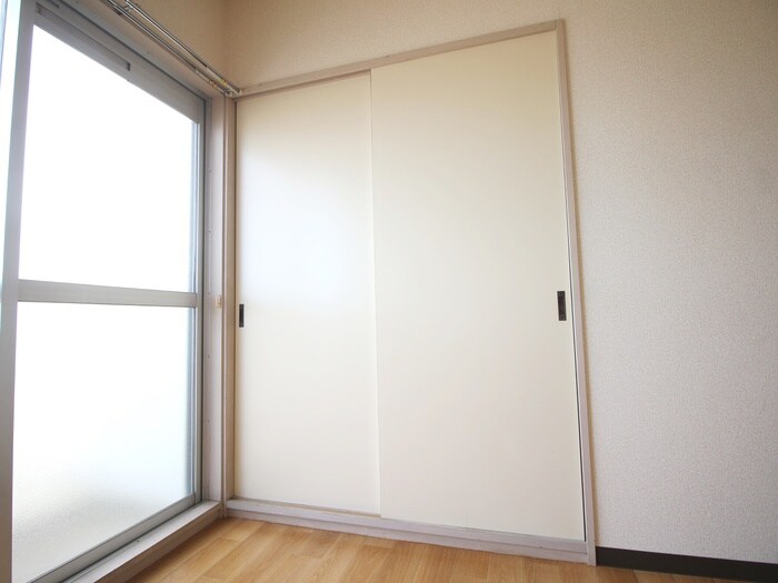 物件内観写真16　(収納)