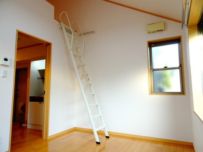 物件内観写真11　(居室)